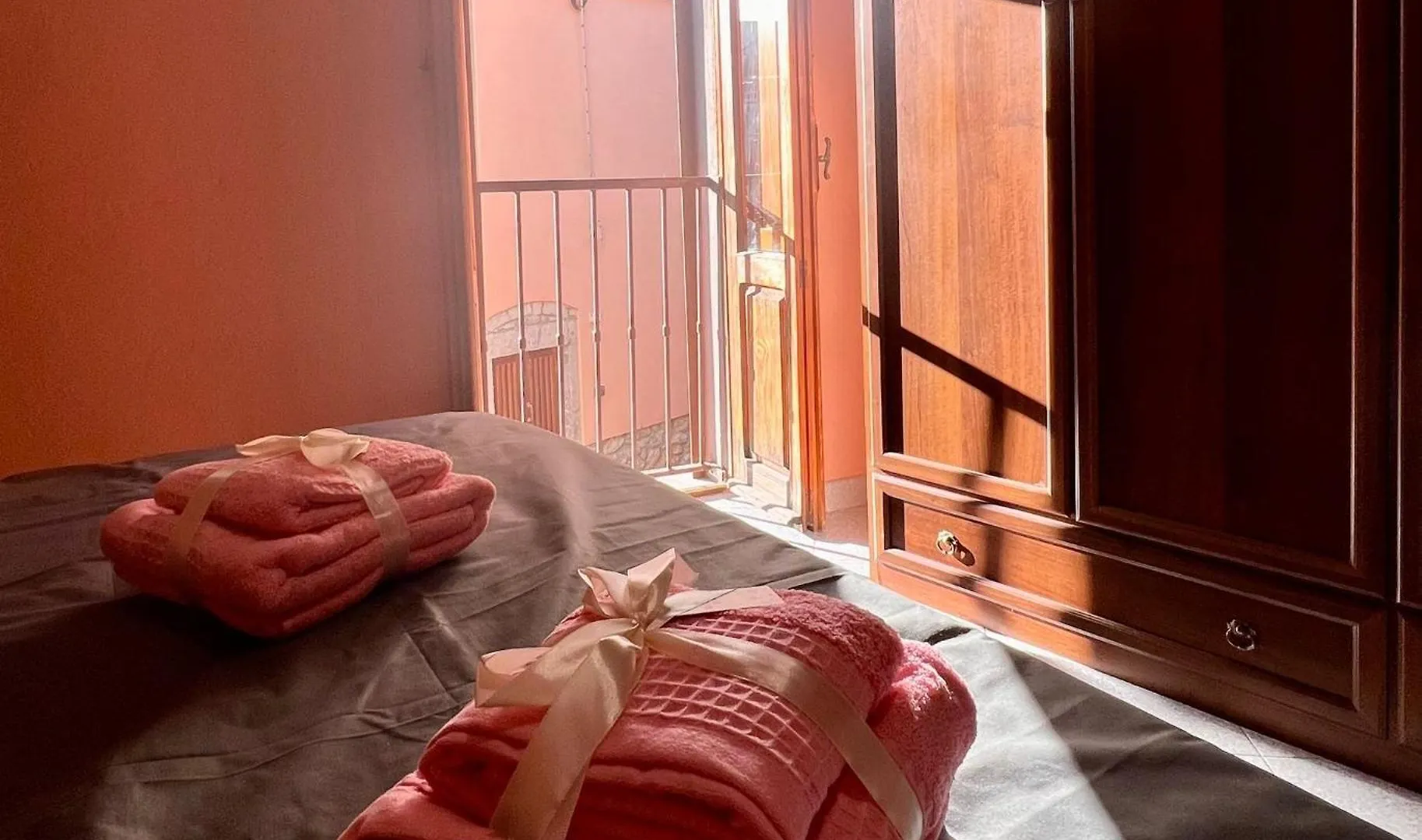 La Casa Storica Vila Santu Lussurgiu 0*,